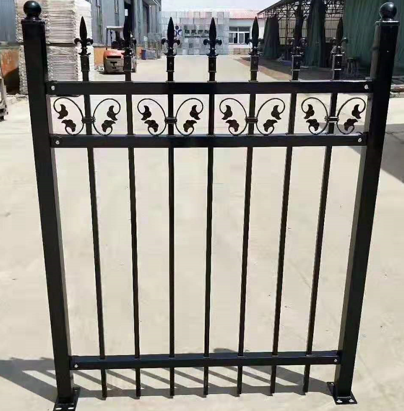 鐵圍欄 鐵圍欄