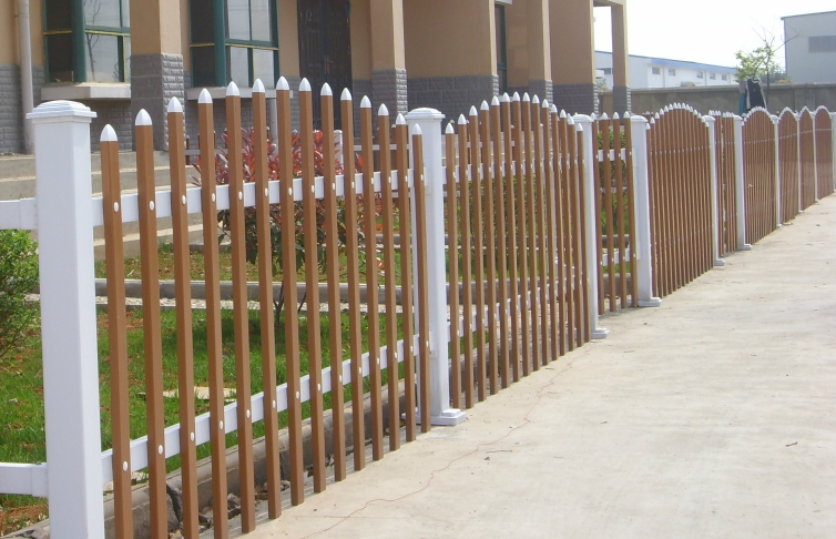 草坪圍欄網 草坪圍欄網