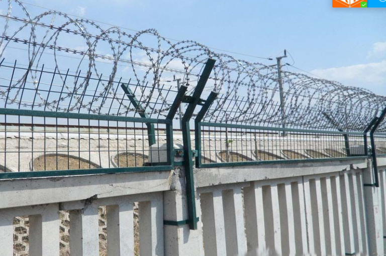 鐵路加高防護柵欄網